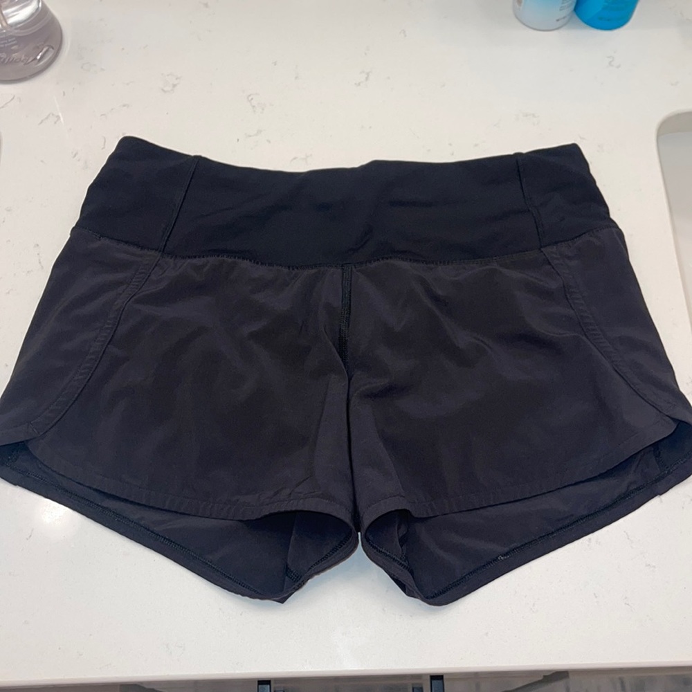 Black Lulu lemon shorts-size 4